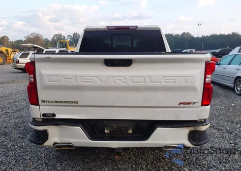 2020 Chevrolet Silverado 1500 4Wd Short Bed Rst z USA, uszkodzony, nr VIN 3GCUYEET9LG110801